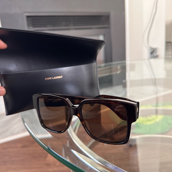 YSL SAINT LAURENT sunglasses - Picture 6 of 8